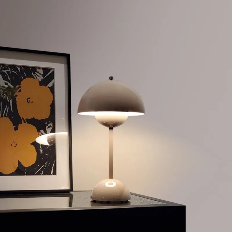 FLOWERPOT TABLE LAMP
